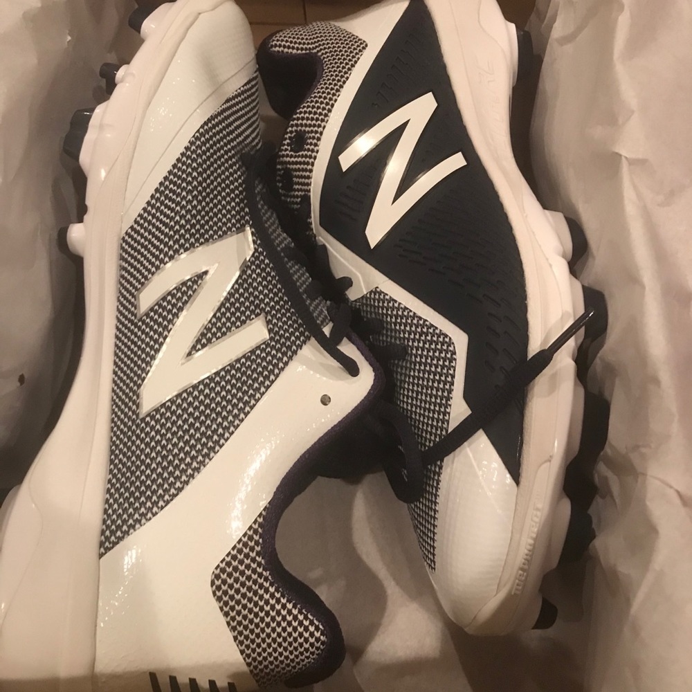 New Balance Baseball Cleat